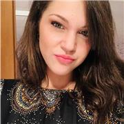 studentessa di economia e commercio impartisce lezioni di tutte le materie per scuole medie ed elementari